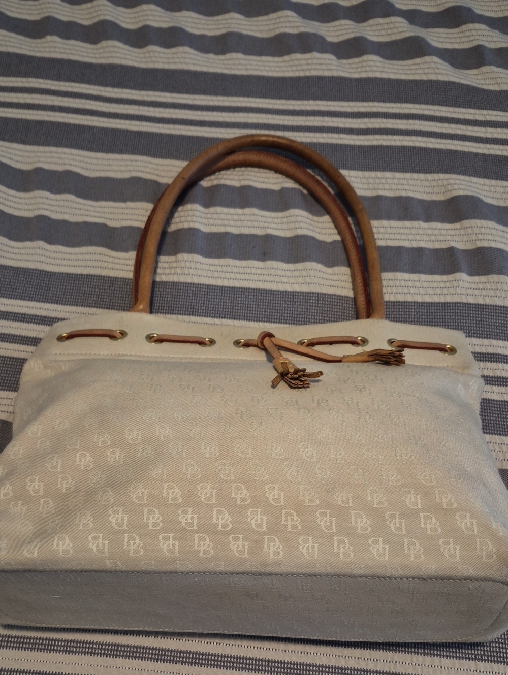 Dooney & Bourke Cream Tote Bag with Tan Handles